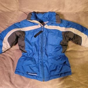 4T Colombia Sportswear challenge series winter coat.